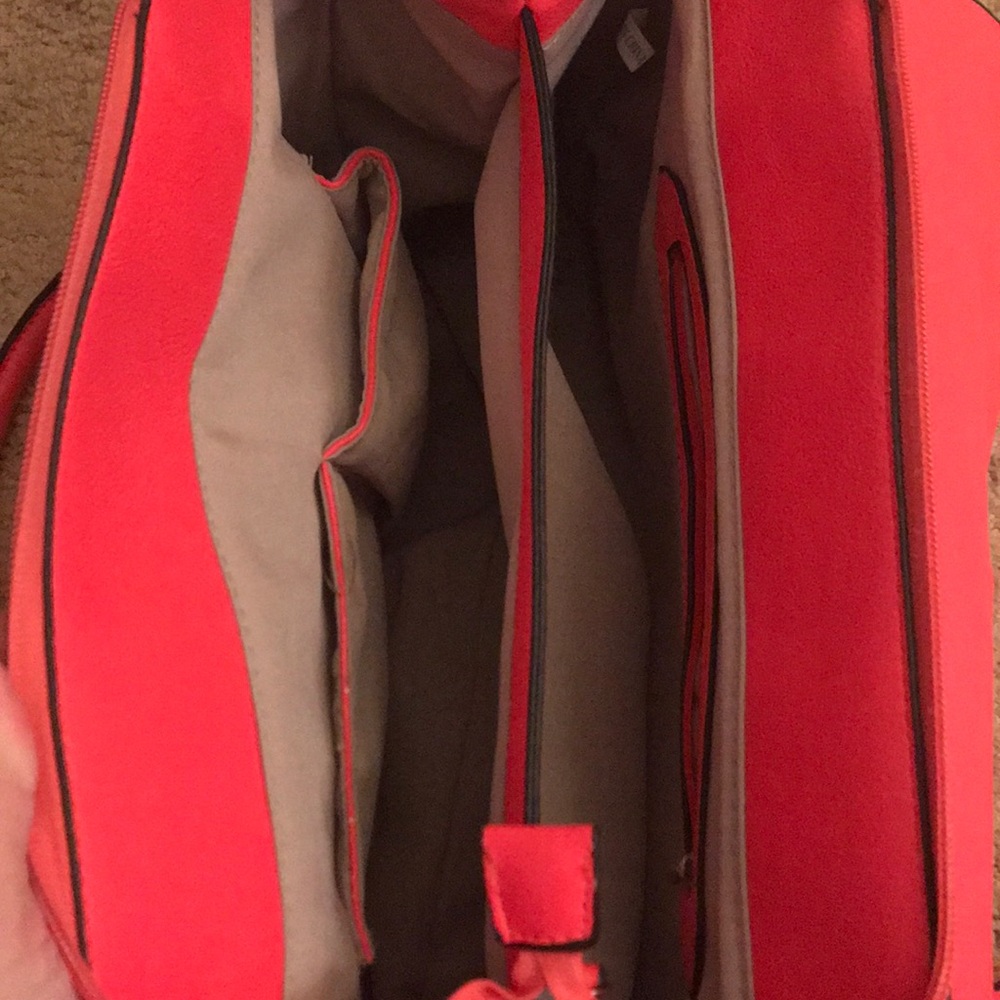 Purse - Picture 4 of 4